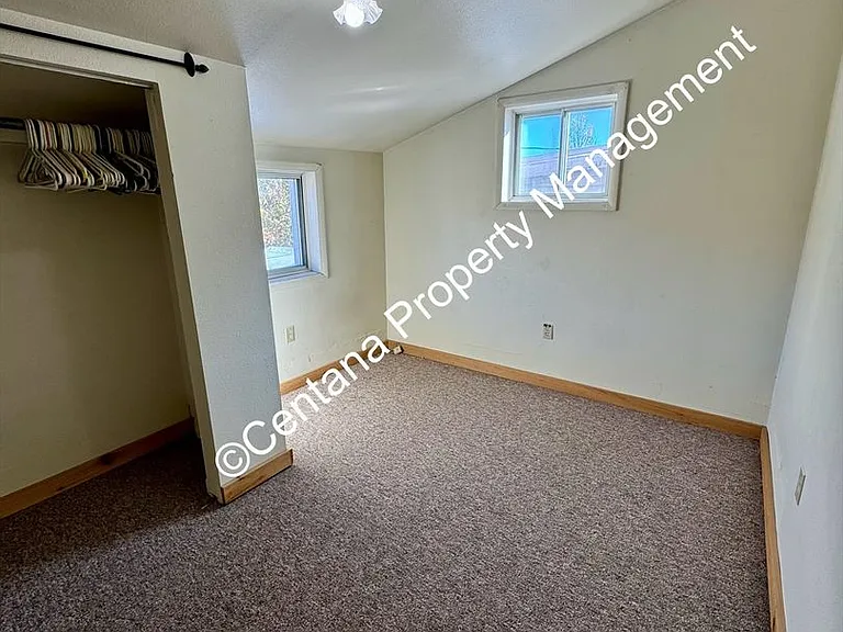 530 N Franklin St — Photo 8