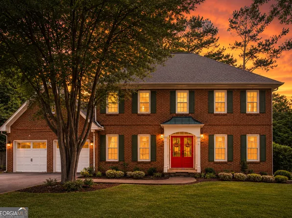 3176 Country Club Ct NW, Kennesaw, GA 30144