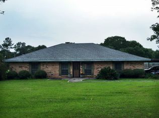 6295 White Oak Dr, Lake Charles, LA 70615