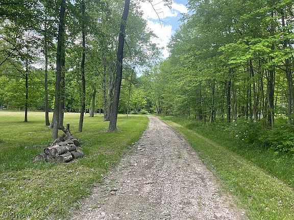 4th image of 1280 Connecticut Woods Dr