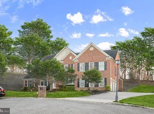 8220 Waterside Ct, Fort Washington, MD 20744