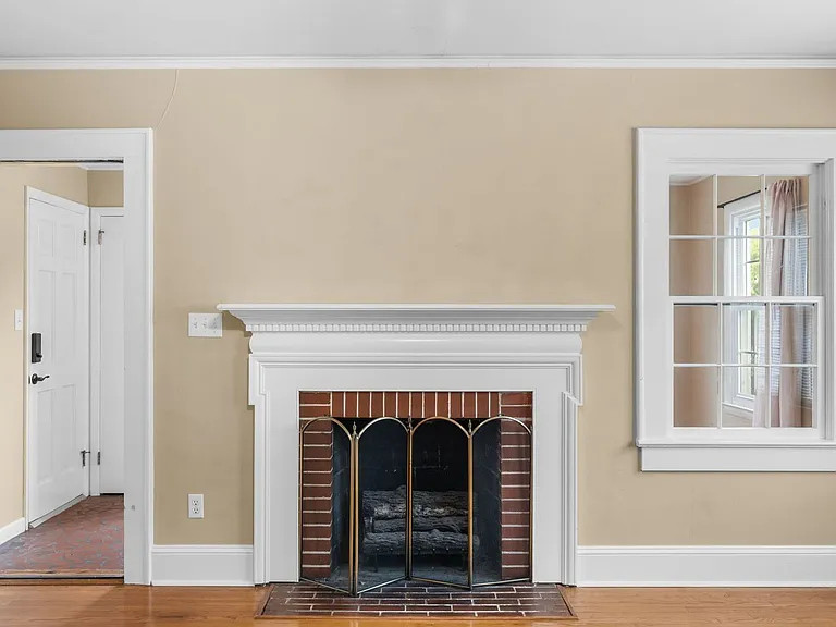 415 Cape Fear Ave — Photo 6