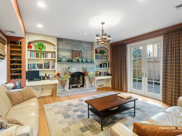 853 East 26th Street image 13 of 14