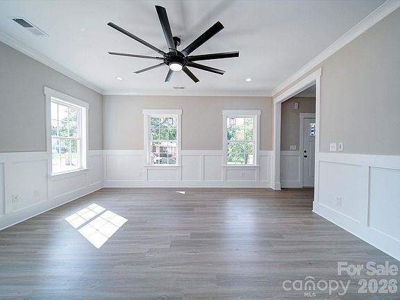 4th image of 112 Shady Ln