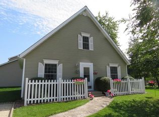 10703 286th Ave, Trevor, WI 53179