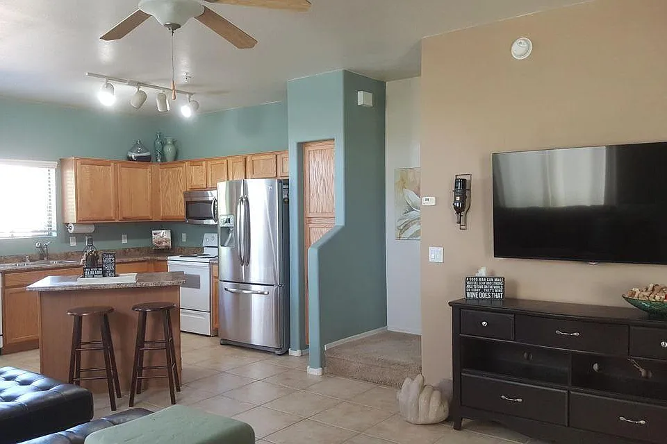 Family & Kitchen