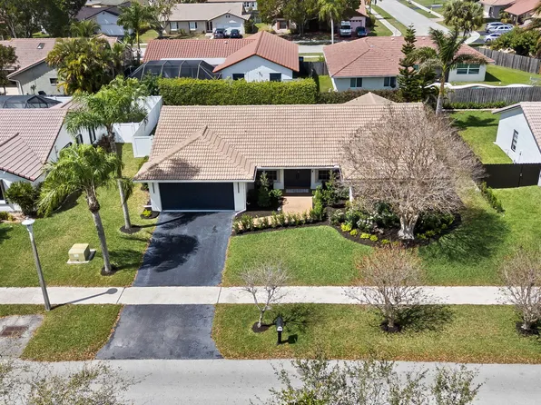 7836 Sunflower Drive, Margate, FL 33063