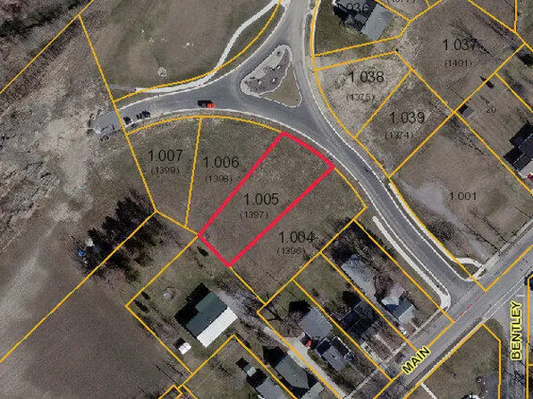 303 Parkview Dr, Bluffton, OH 45817