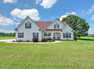710 Aiken Rd, Woodruff, SC 29388