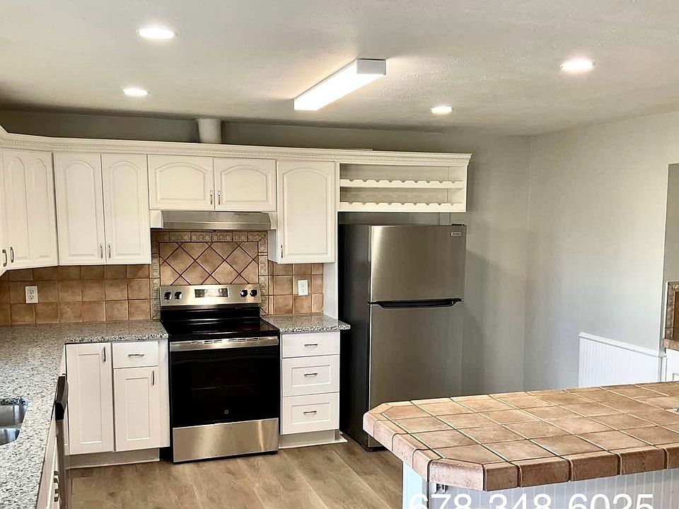 1st image of 4317 Mayflower Dr