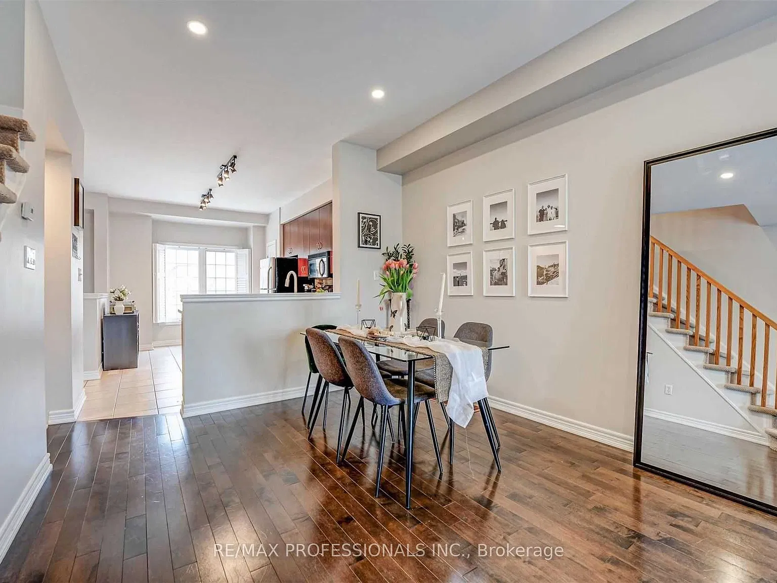 2 bed, $3,150 — Photo 3