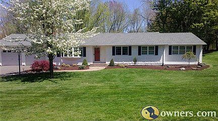30 Quarry Dr. Front view