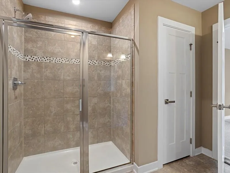 120 Thames Valley Dr - 120 T... — Photo 4