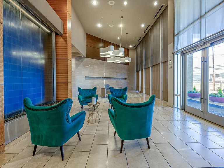Meridian Medical District — Photo 16