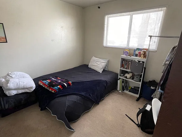 627 N 600 W #11 — Photo 10