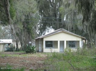 120 Cedar St, Crescent City, FL 32112