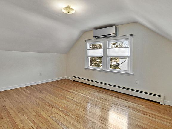 Upstairs bedroom #1