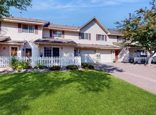 2579 Lockwood Dr #96, Saint Paul, MN 55120