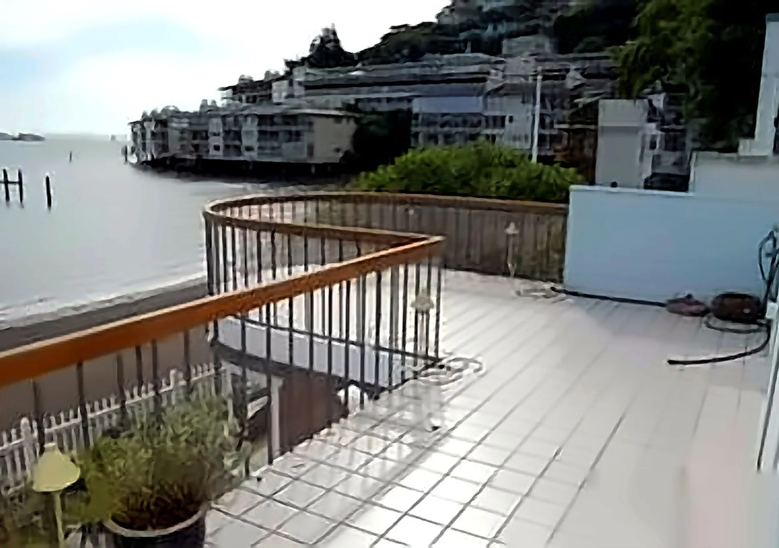 Beachfront 4BR/4BA on Swede's Beach Private Beach Access, Panoramic Bay Views | Old Town Sausalito — Photo 1