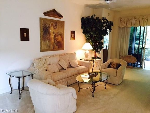 4th image of 746 Vistana Cir