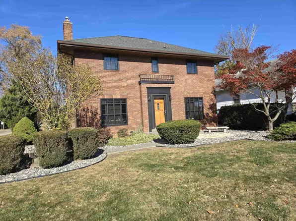 808 W Midland St, Bay City, MI 48706