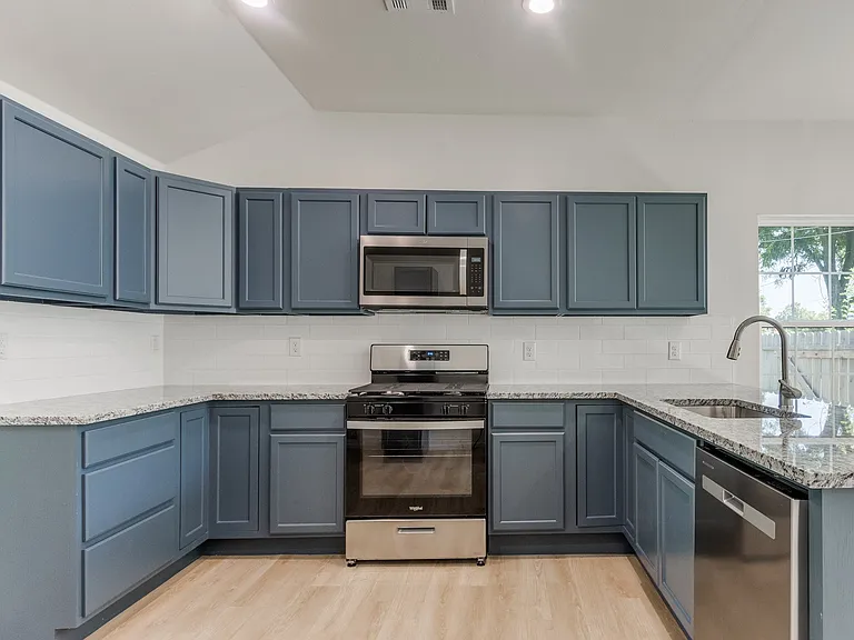 118 S Cook Ave — Photo 14