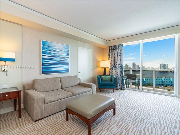 4th image of 18001 Collins Ave #1202