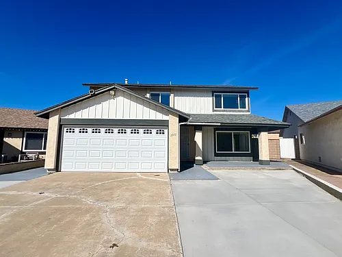 1311 Carnell Ct Photo 1