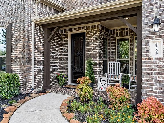 4th image of 31723 Sydney Creek Dr