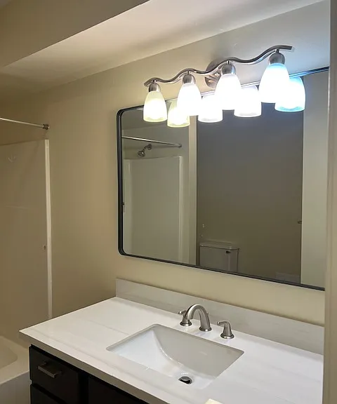 1700 Mountain View Rd — Photo 12