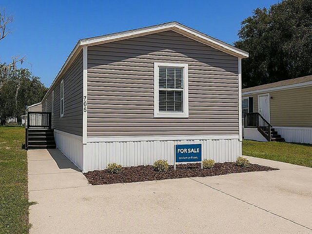 1st image of 7042 Greenbrier Village Dr #48