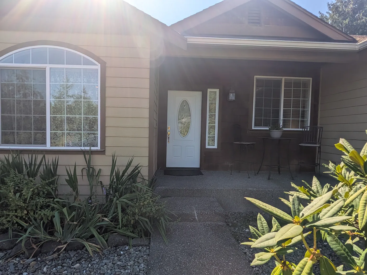 3 bed, 1694 sqft, $2,600 — Photo 2