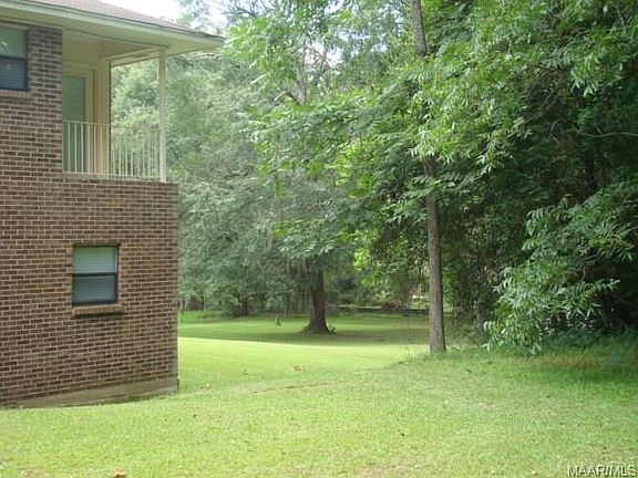 3rd image of 160 Ash Dr