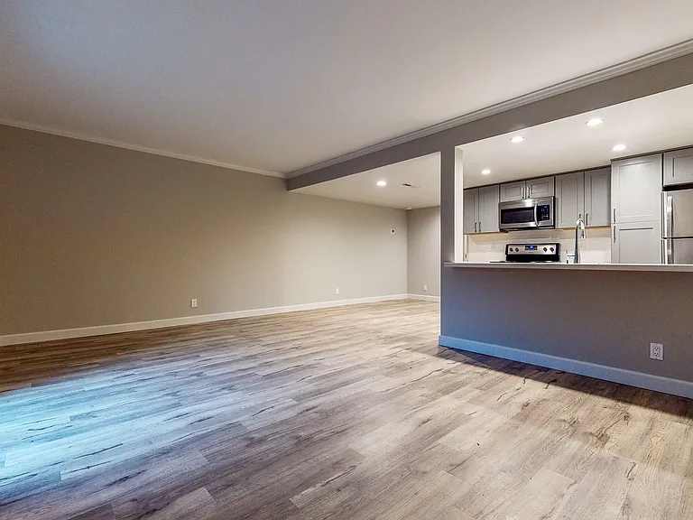 2307 Maher Dr — Photo 6
