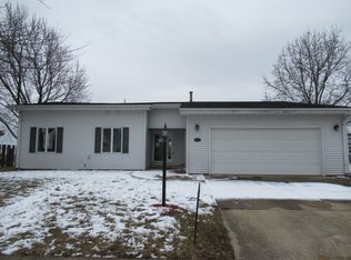 2003 Kenny Ave, Champaign, IL