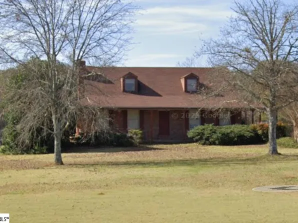 635 Log Shoals Rd, Greenville, SC 29607