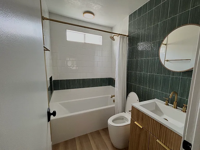 604 Venice Way #3 — Photo 4