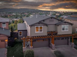 953 SW Vantage Point Way, Bend, OR 97702