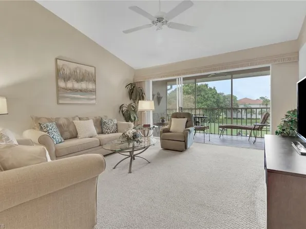 6985 Dennis CIR #308, NAPLES, FL 34104