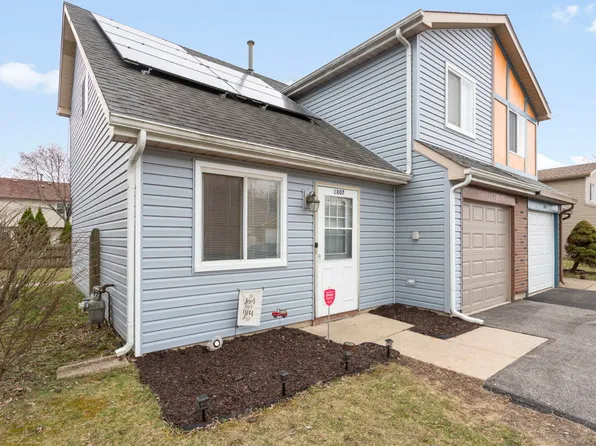 1807 Whitney Dr, Hanover Park, IL 60133