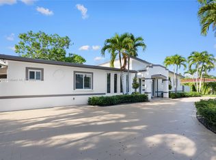 5725 SW 56th St, Miami, FL 33155