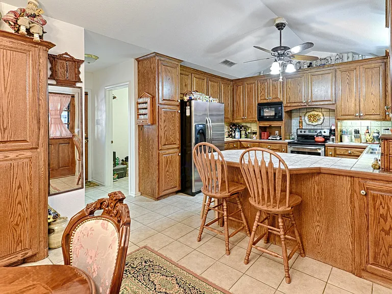 105 Santee Dr — Photo 13