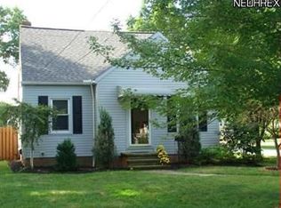 23811 E Oakland Rd, Bay Village, OH 44140