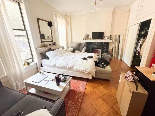 164 India Street image 5 of 31