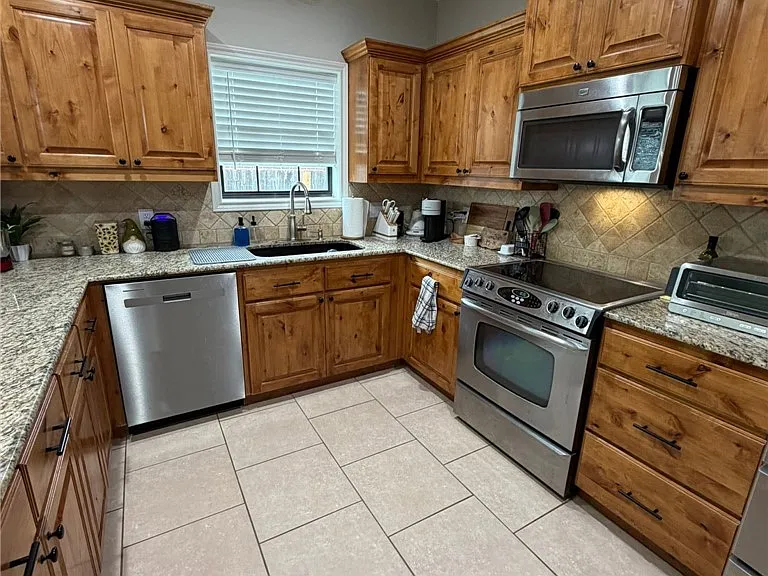 3204 Toni Ct — Photo 19