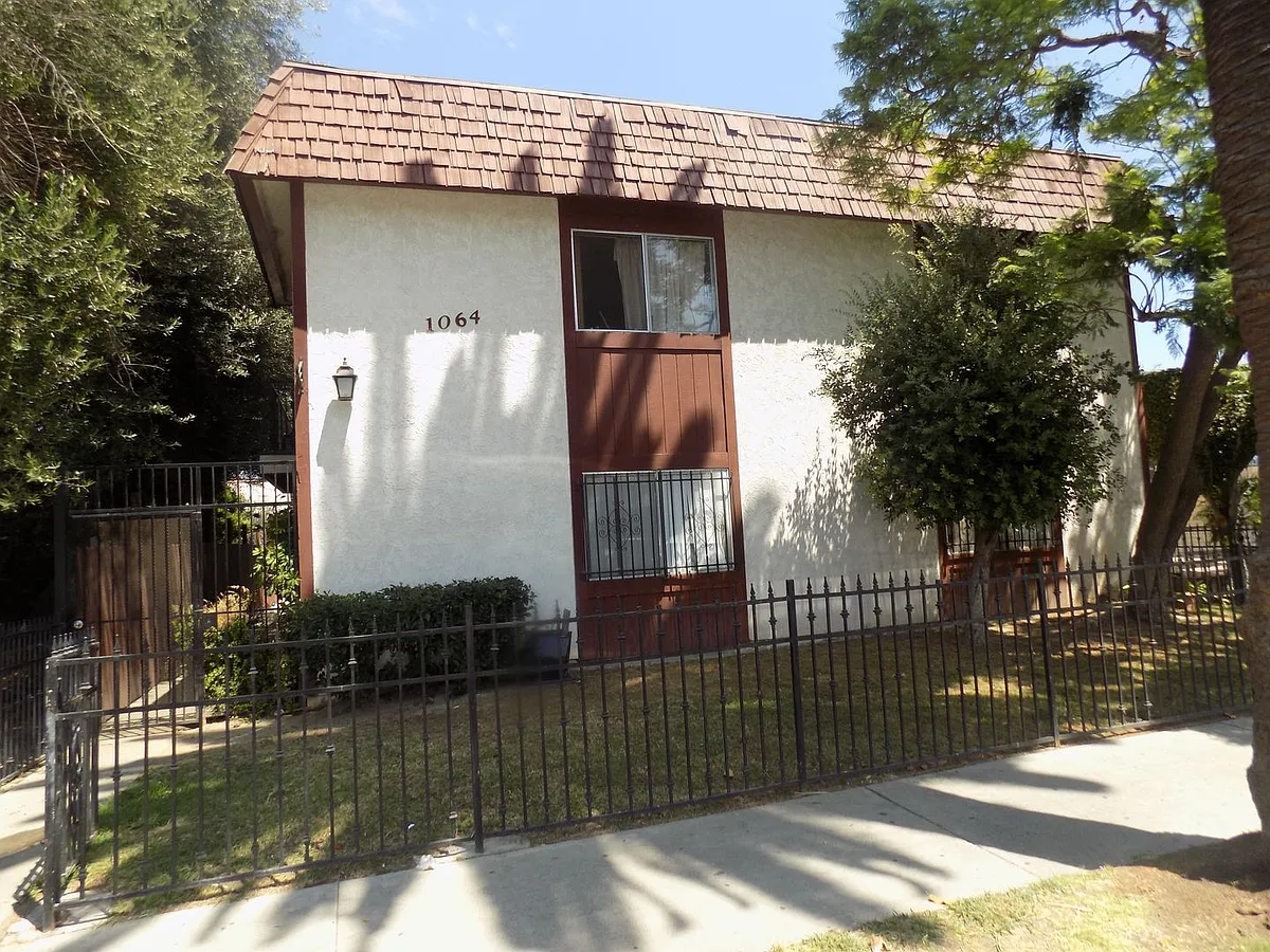 Building Photo - 1721 Miralink Enterprise