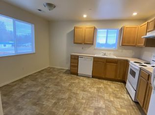 861 N White Barn Rd, Kuna, ID 83634