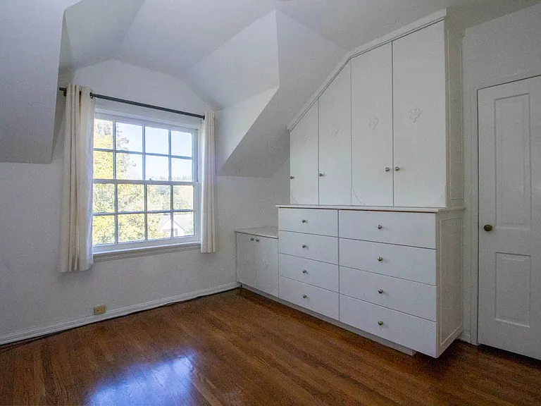 12056 Laurel Terrace Dr — Photo 12