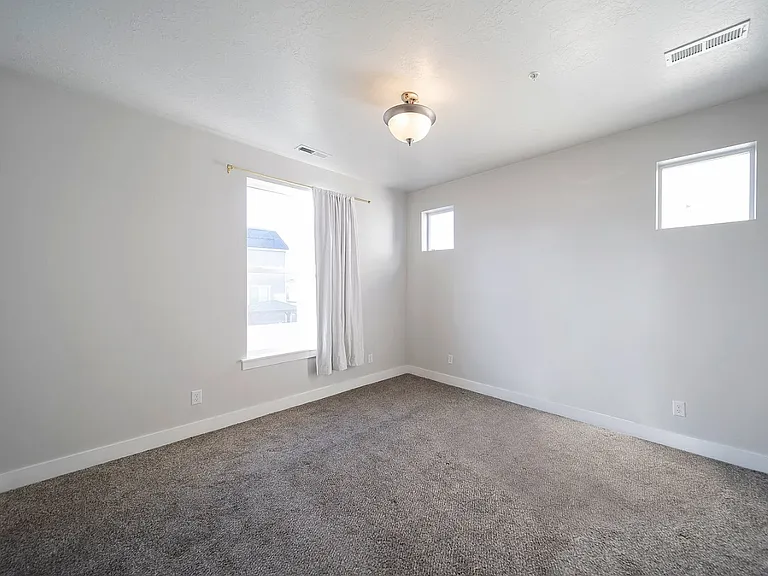 13084 S Tortola Dr #201 — Photo 7