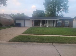 1343 Kingsford Dr, Florissant, MO